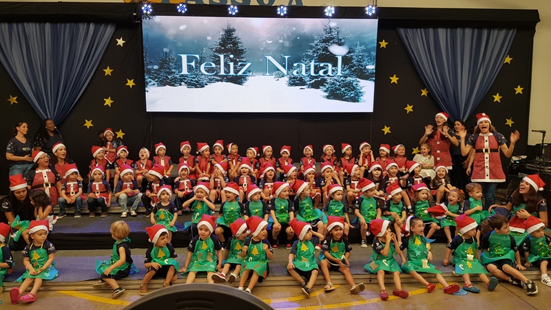 Apresentações de Natal maternal e minijardim