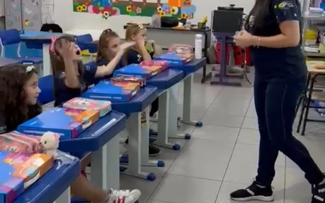 Venha ser bilíngue você também!