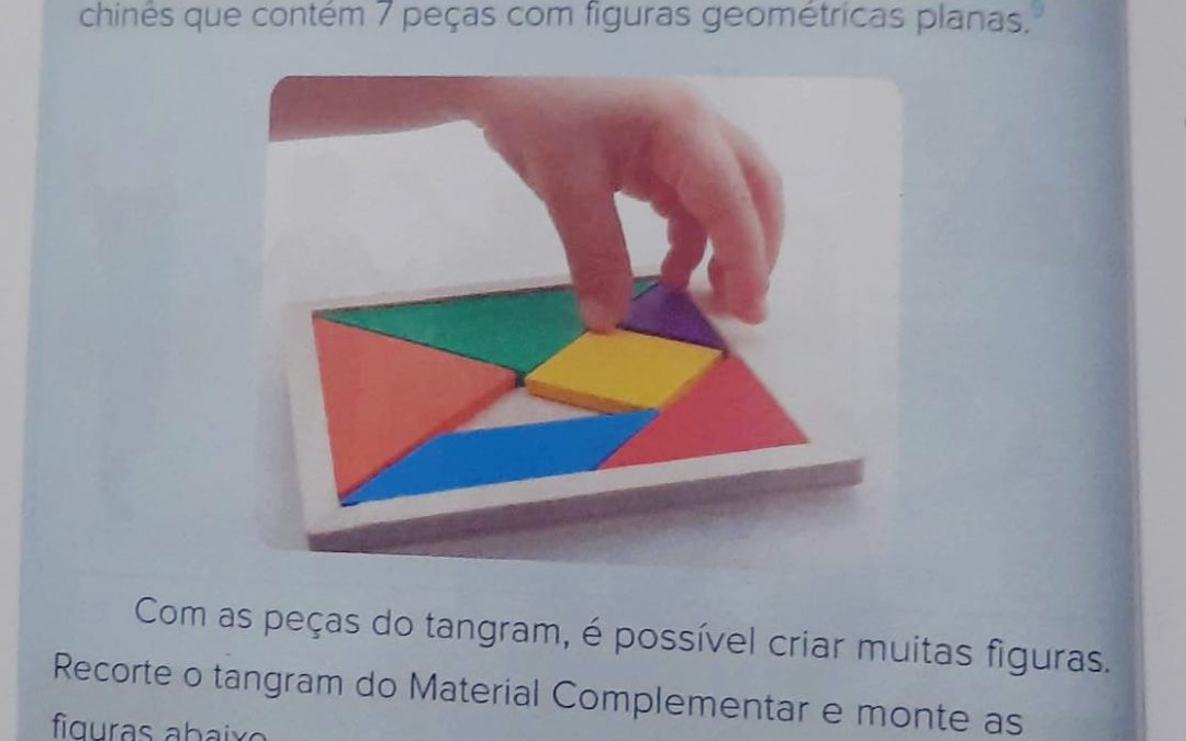 Alunos dos 1º anos trabalham com o tangram