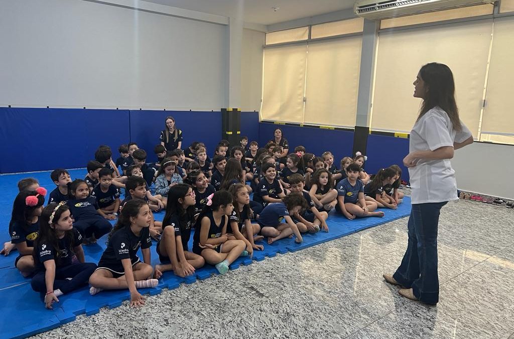 Alunos do jardim II têm palestra sobre nutrição